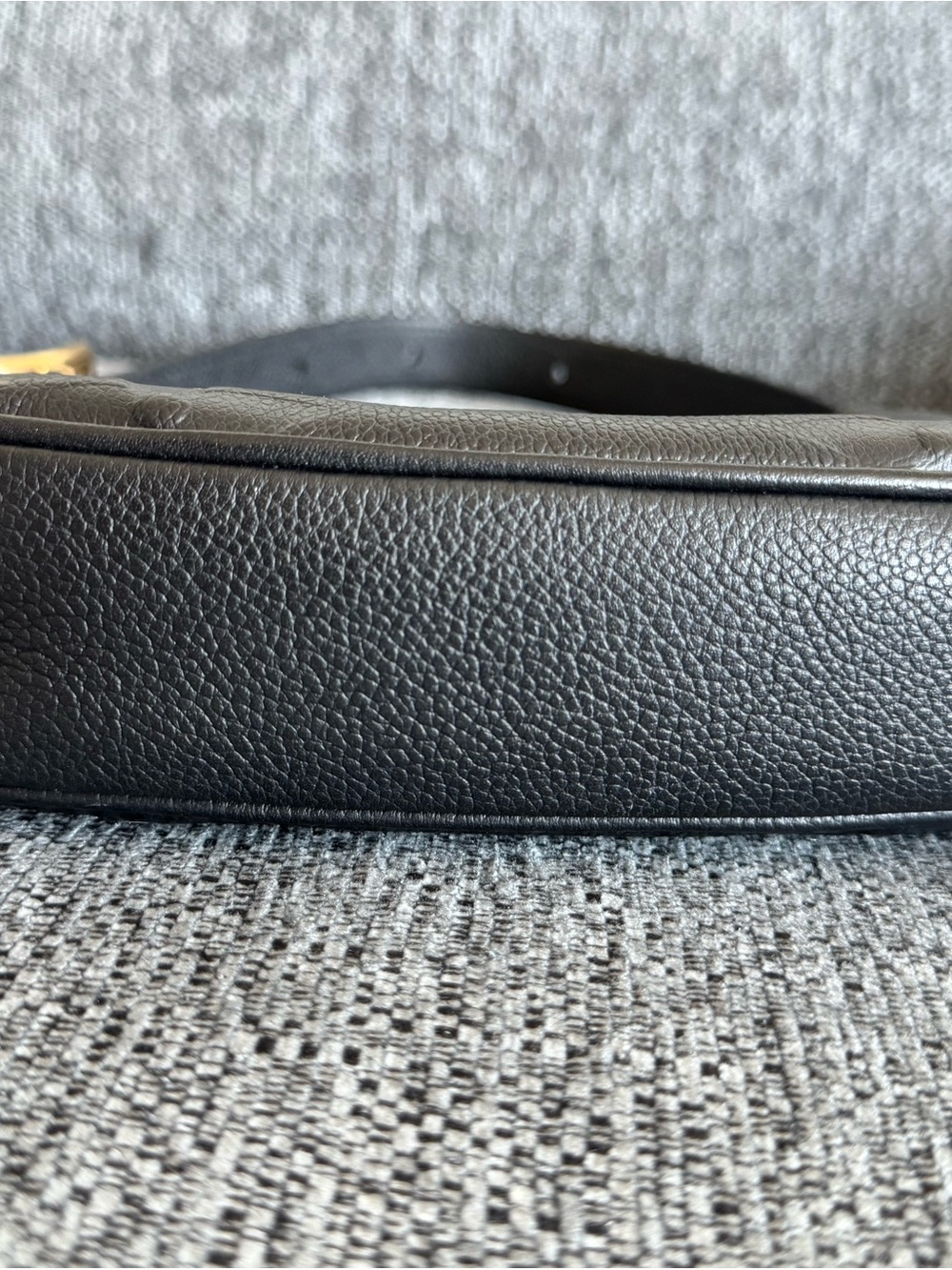 Louis Vuitton Moon shoulder empreinte mini - Picture 9 of 9